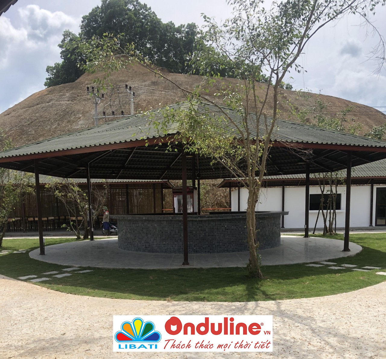 tấm lợp sinh thái - công viên vĩnh hằng Hòa Bình